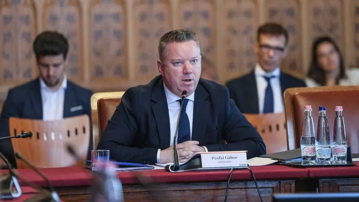 Rendőrfőkapitányokat nevezett ki a belügyminiszter négy vármegyében.