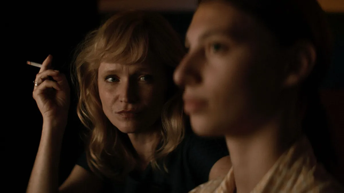 A film főszerepét Anna Geislerová cseh színésznő alakítja. Az alkotásban Bárnai Péter és Farkas Franciska is szerepel. Fotó: Nemzeti Filmintézet Magyarország