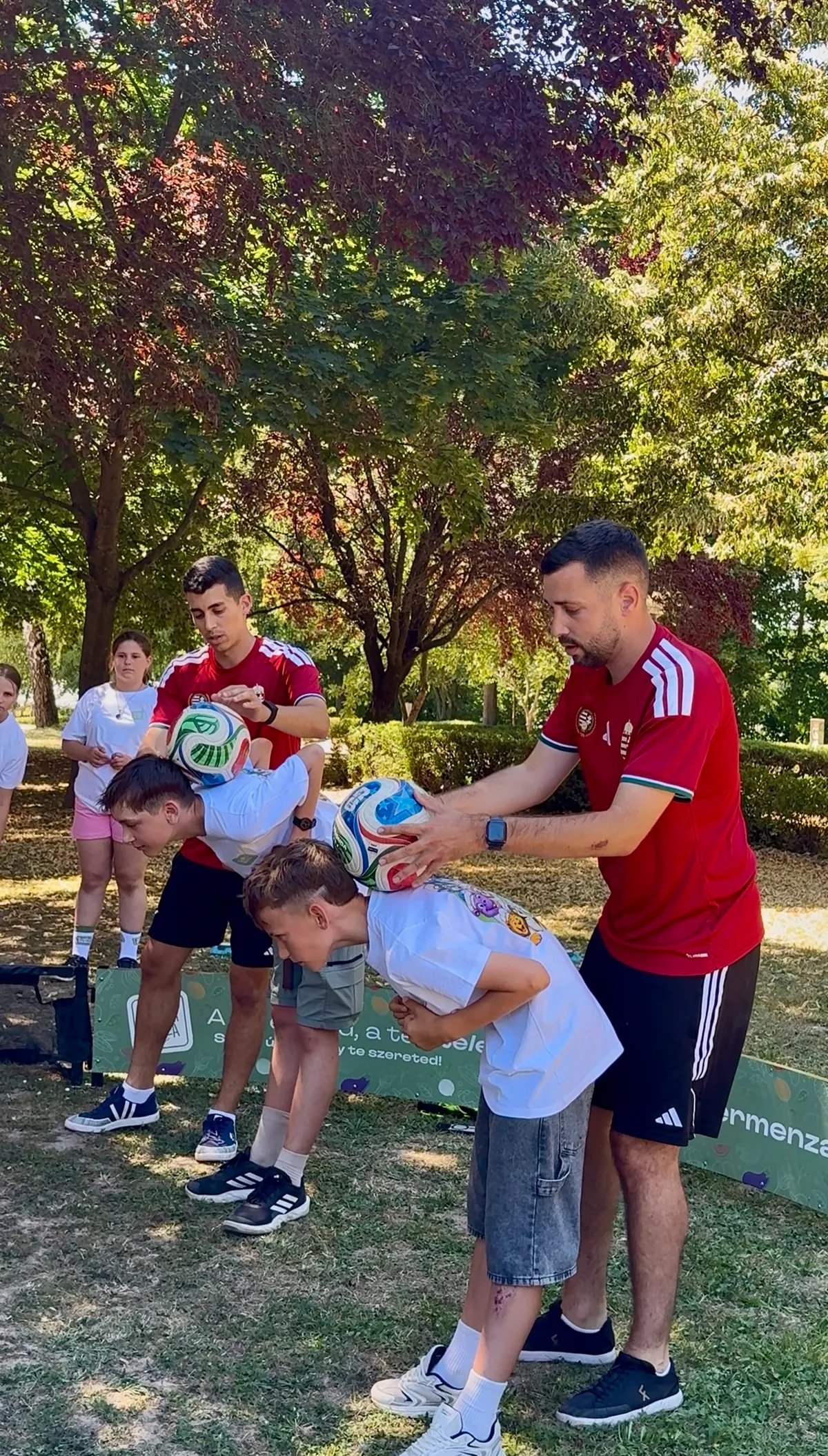 A Freestye FC a táborban foglalkoztatja a gyerekeket