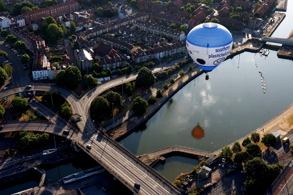 Balloons take to the skies over Bristol, this morning.  July 20, 2026. //  The countdown is on for the Bristol International Balloon Fiesta.  Free-to-attend, the fiesta at the Ashton Court Estate, will take place from Friday 7 to Sunday 9 August, 2026. 
P