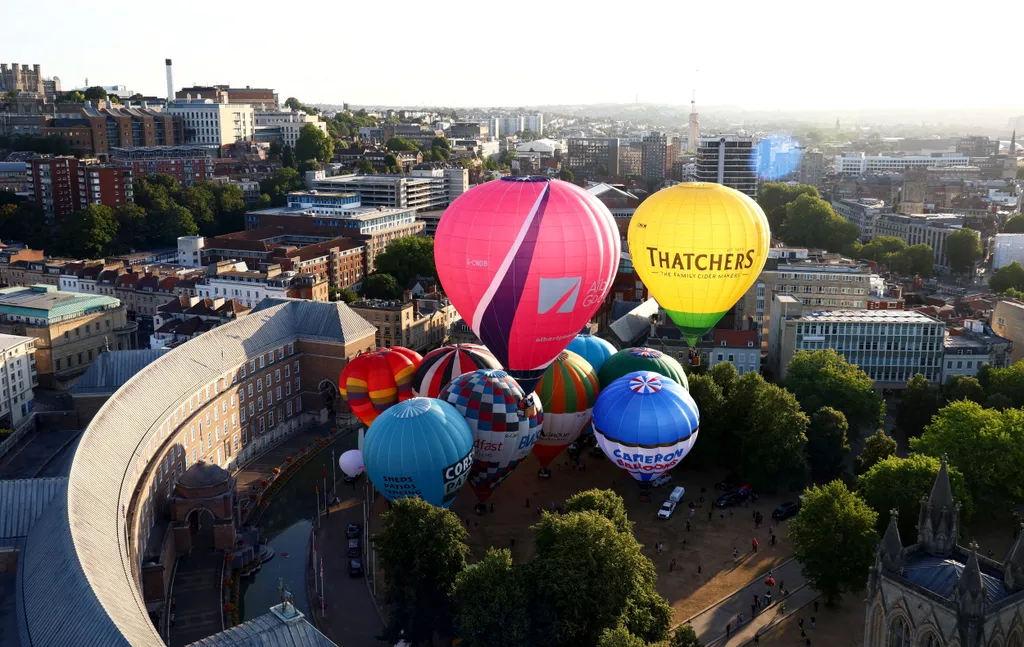 Balloons take to the skies over Bristol, this morning.  July 20, 2026. //  The countdown is on for the Bristol International Balloon Fiesta.  Free-to-attend, the fiesta at the Ashton Court Estate, will take place from Friday 7 to Sunday 9 August, 2026. 
P
