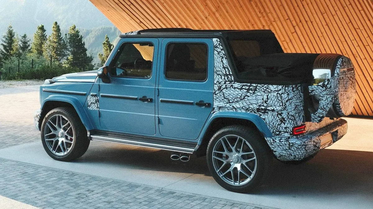 az ötajtósból faragják Mercedes-Benz G-osztály kabrióváltozatát.