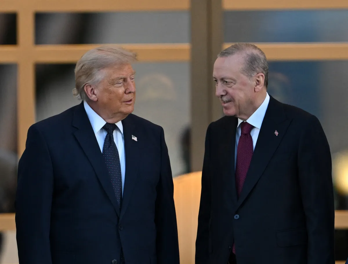 A NATO teljesítménye nem ütötte meg az amerikai elnök elvárásait, Törökország azonban jól járhat