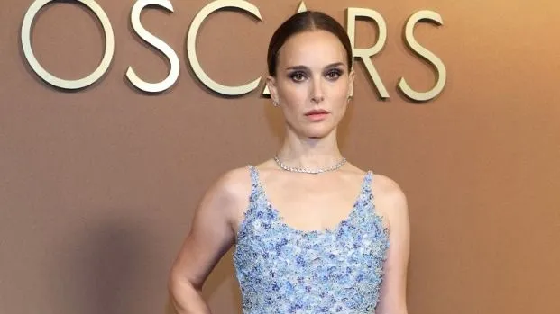 Natalie Portman harmadik gyermekét várja, ritka fotón mutatta meg gömbölyödő hasát