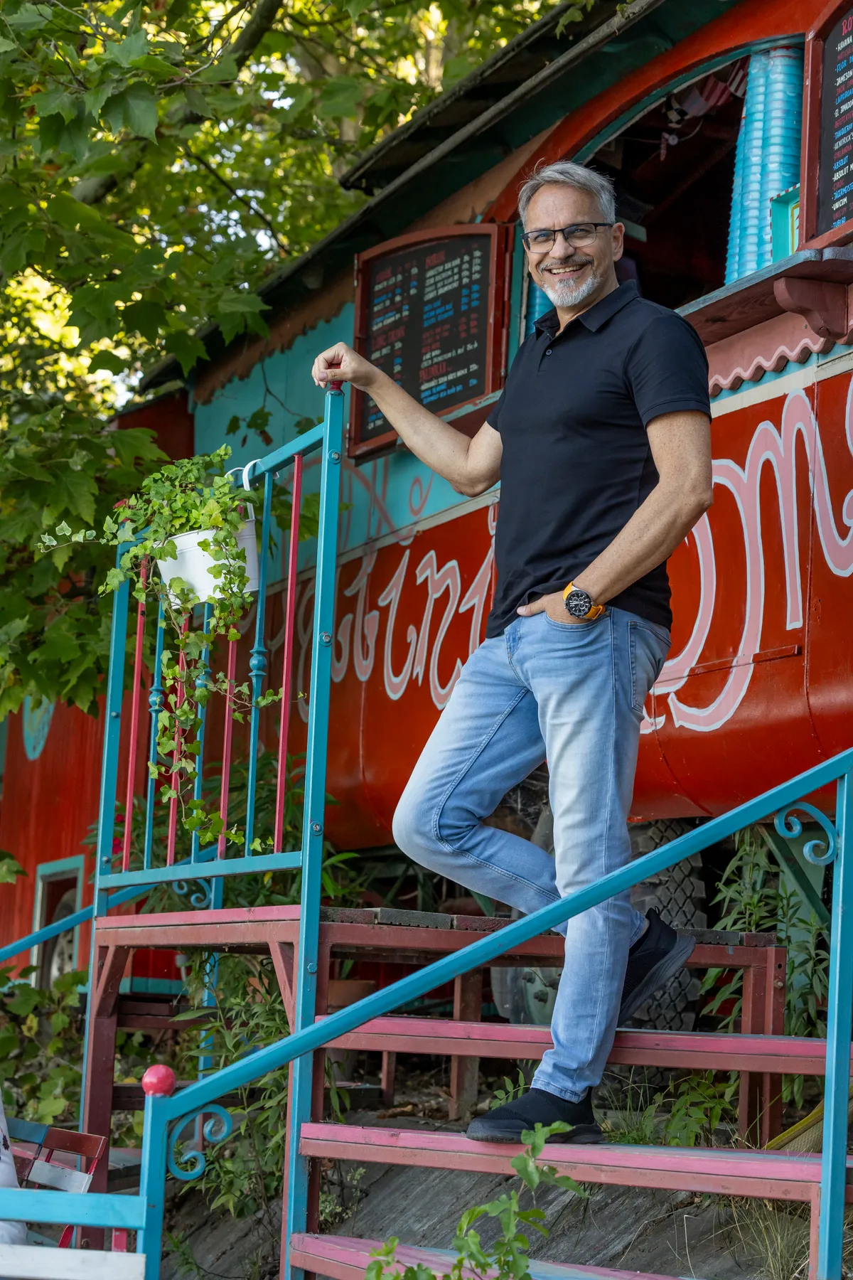 Szolnoki Péter
