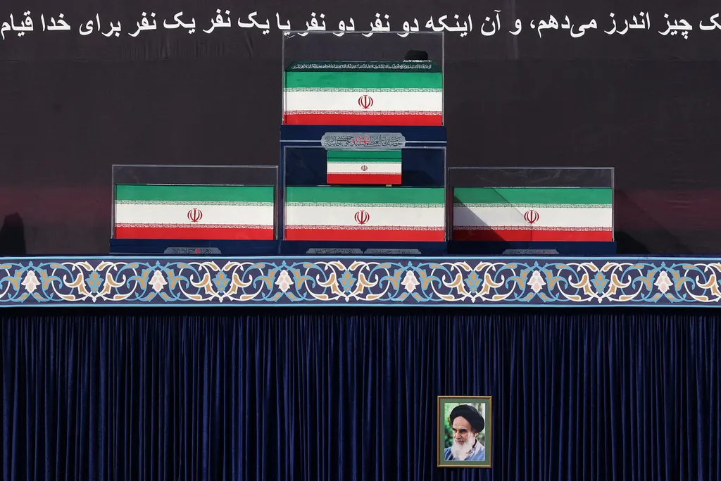Ali Khamenei gyászszertartása, AliKhamenei