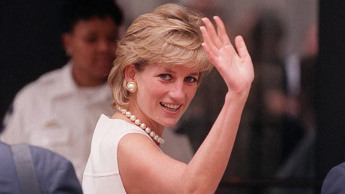 06/06/1996: Princess Diana in Chicago on the last day of her visit. Credit: Ken Goff/GoffPhotos.com    Ref: KGC-22