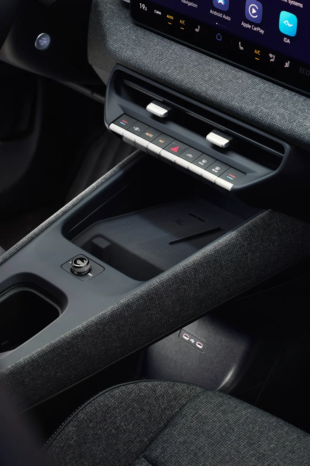 The all-new electric ID. Cross