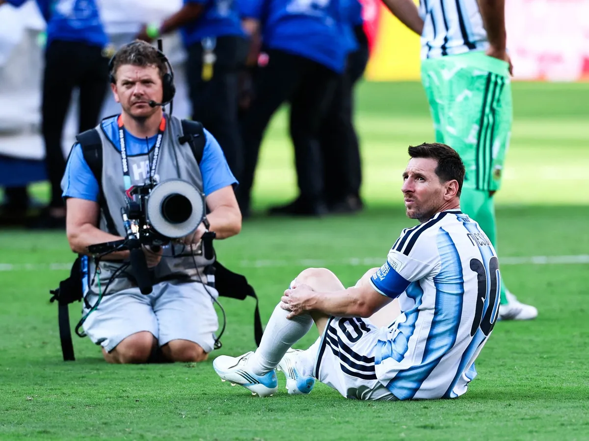 Messit és az argentinokat valósággal leradírozták a pályáról a spanyolok
