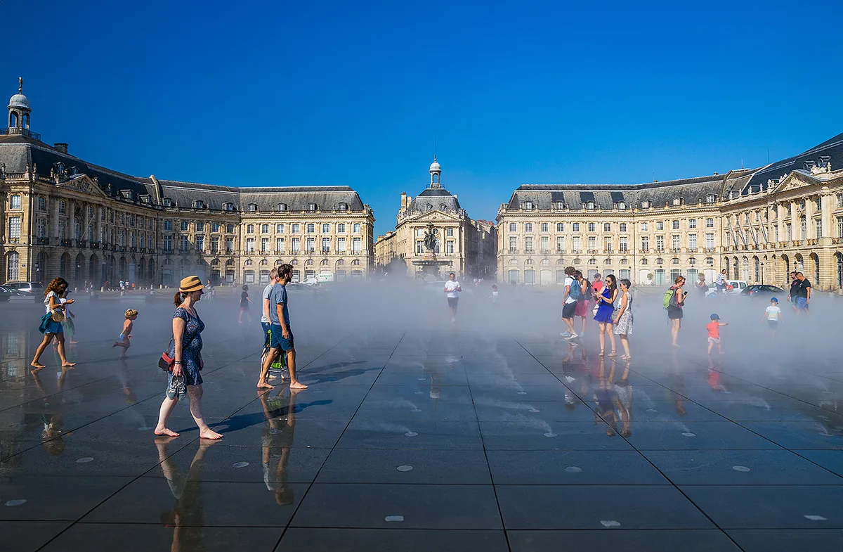Bordeaux-ban is szenvednek a turisták 