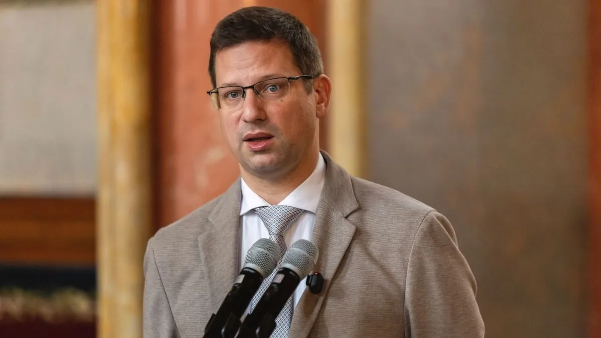 Gulyás Gergely hétfő délután rendkívüli sajtótájékoztatót tartott a Parlamentben, amelyen bejelentette lemondását a frakcióvezetői tisztségről (Fotó: Polyák Attila)