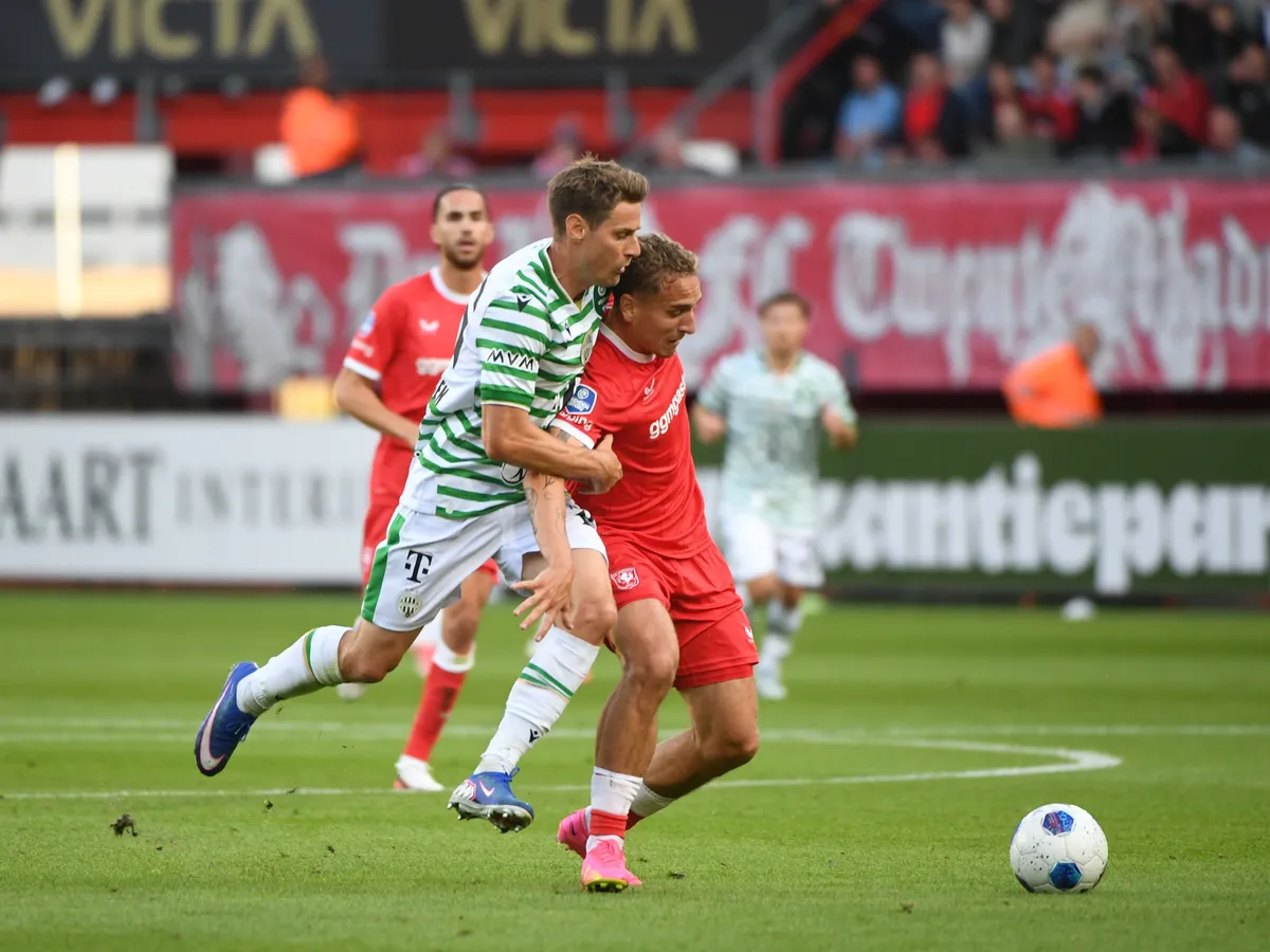 Twente, Fradi, Kristoffer Zachariassen