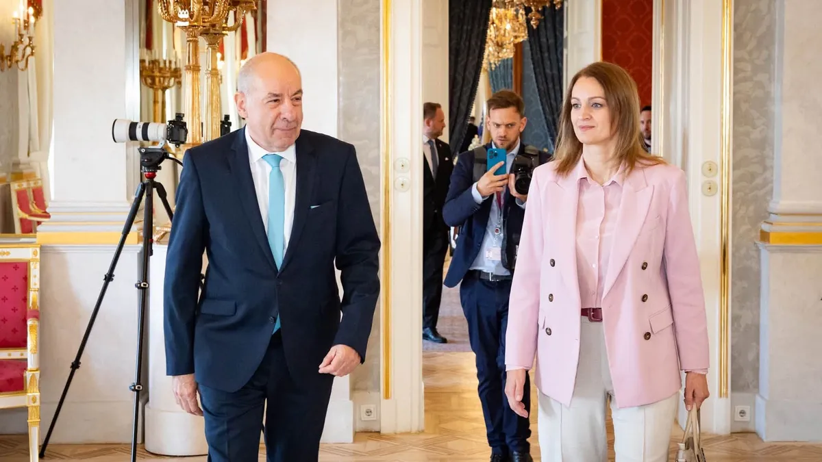 Forsthoffer Ágnes Sulyok Tamással egyeztetett a Sándor-palotában