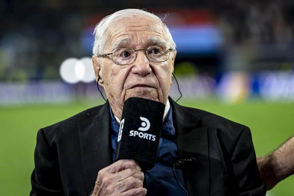 A foci-vb-k legendás újságírója, Enrique Macaya Márquez
