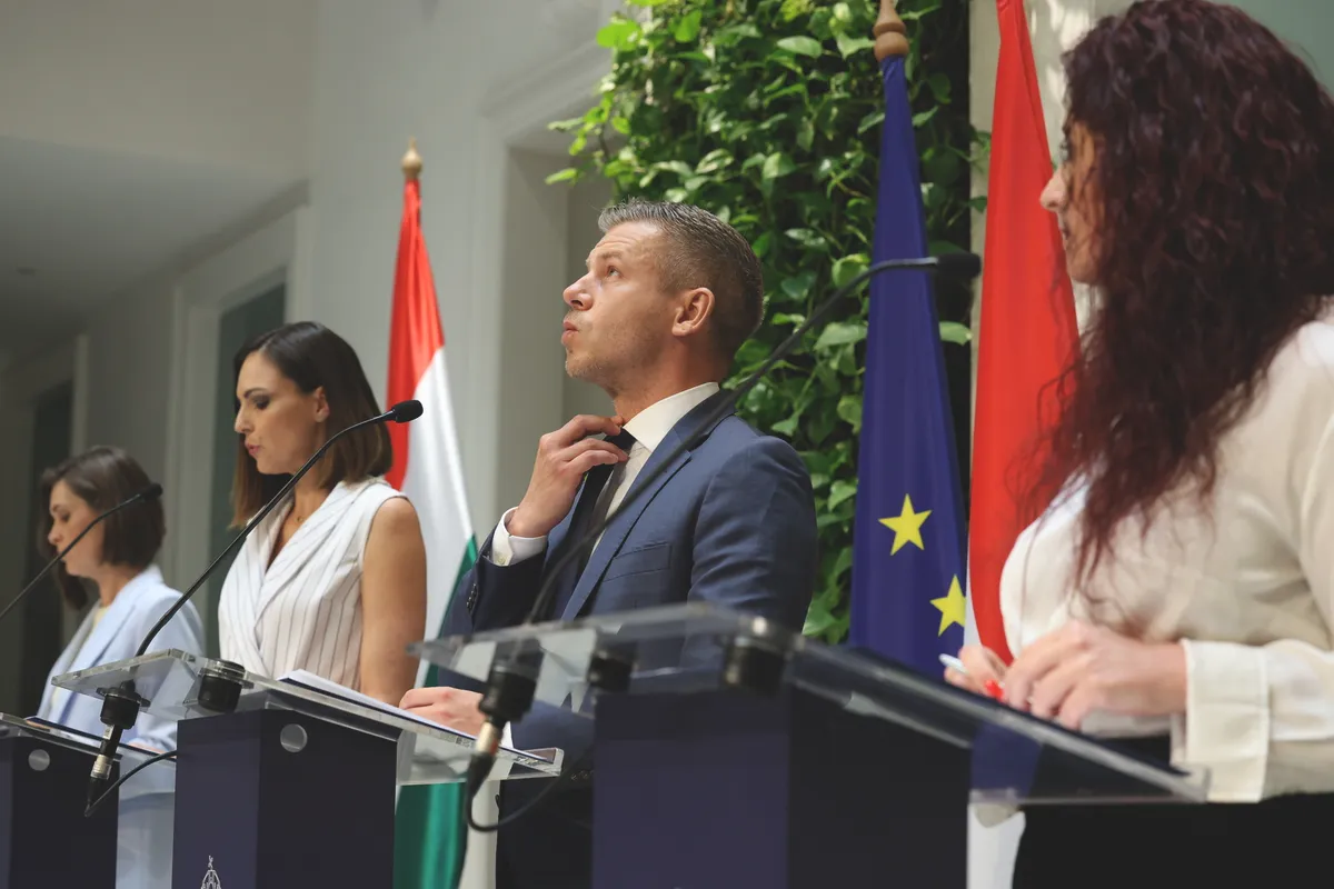 kormányinfó, Kormányszóvivői tájékoztató, Kormányszóvivőitájékoztató, 2026.07.02., Magyar Péter, MagyarPéter, Szondi Vanda, Magyar Éva, Köböl Anita,