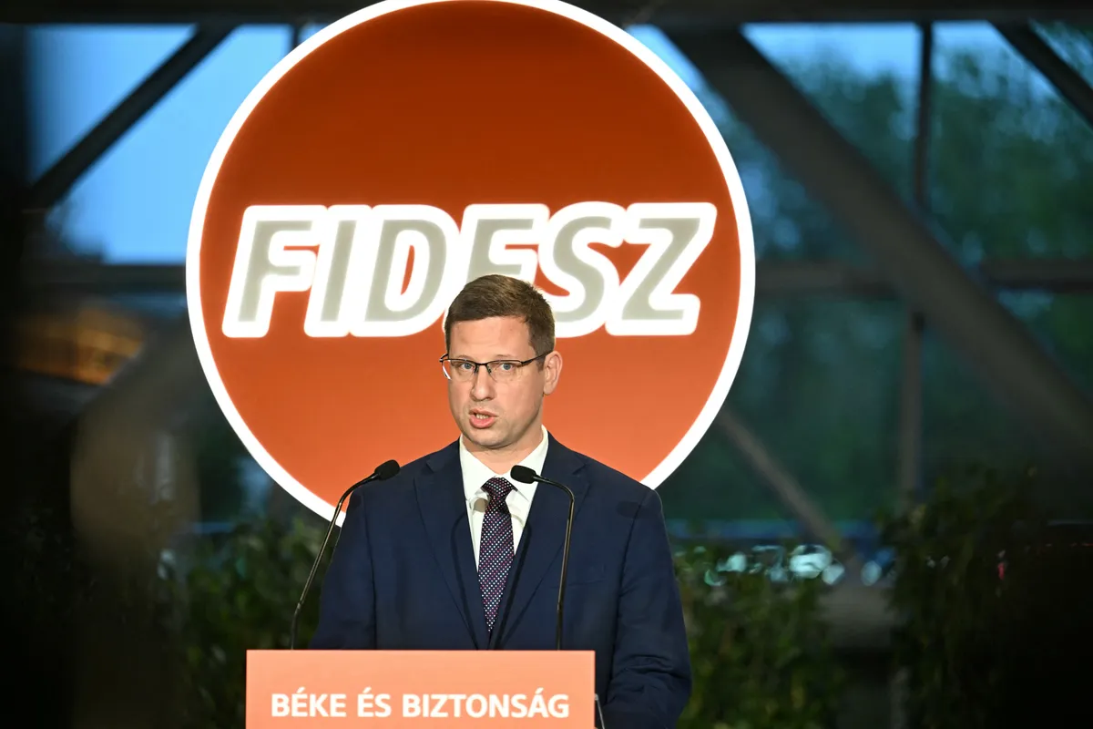 Gulyás Gergely jelezte, hétfőn egyeztet a Fidesz frakció az alkotmányos válsághelyzetre adandó válaszokról 