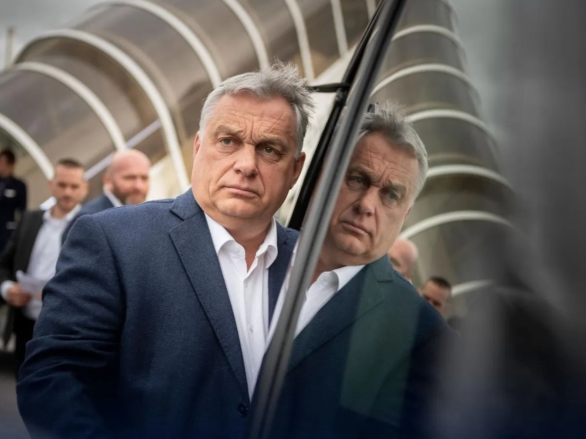 Orbán Viktor hamarosan már az új frakcióvezetővel az oldalán tart sajtótájékoztatót