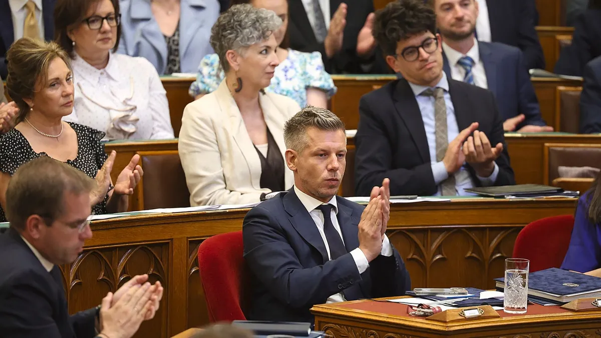 Megszavazták a Sulyok Tamás leváltásáról szóló Alaptörvény-módosítást