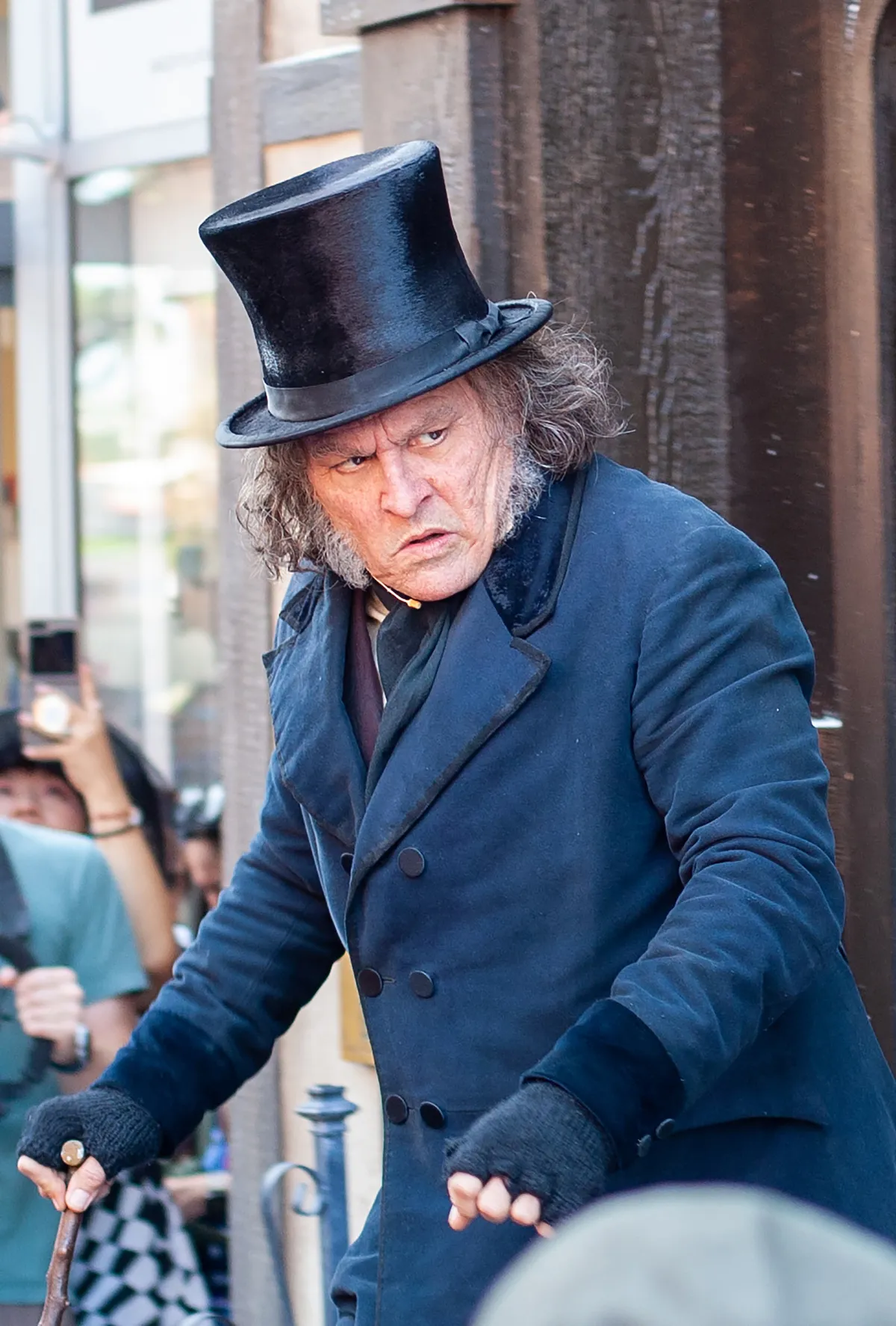 Johnny Depp Ebenezerként 2026-ban.
