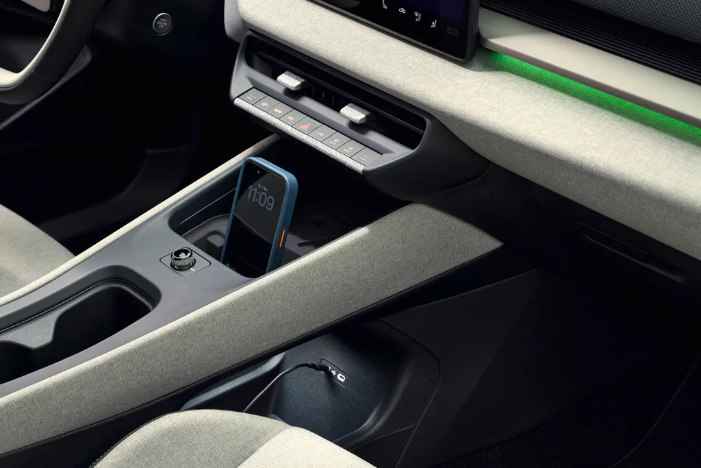 The all-new electric ID. Cross