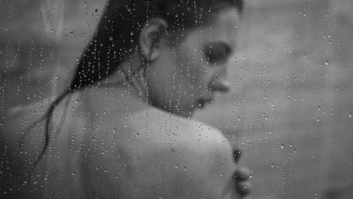 A zuhanyzó nő segítségkiáltására az utcabeliek is felfigyeltek (képünk illusztráció) Fotó: Unsplash