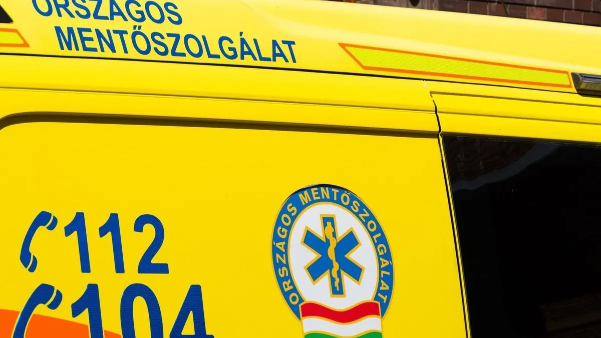 Szörnyű tragédia történt Kecskeméten: kizuhant a harmadik emeletről és meghalt egy idős férfi