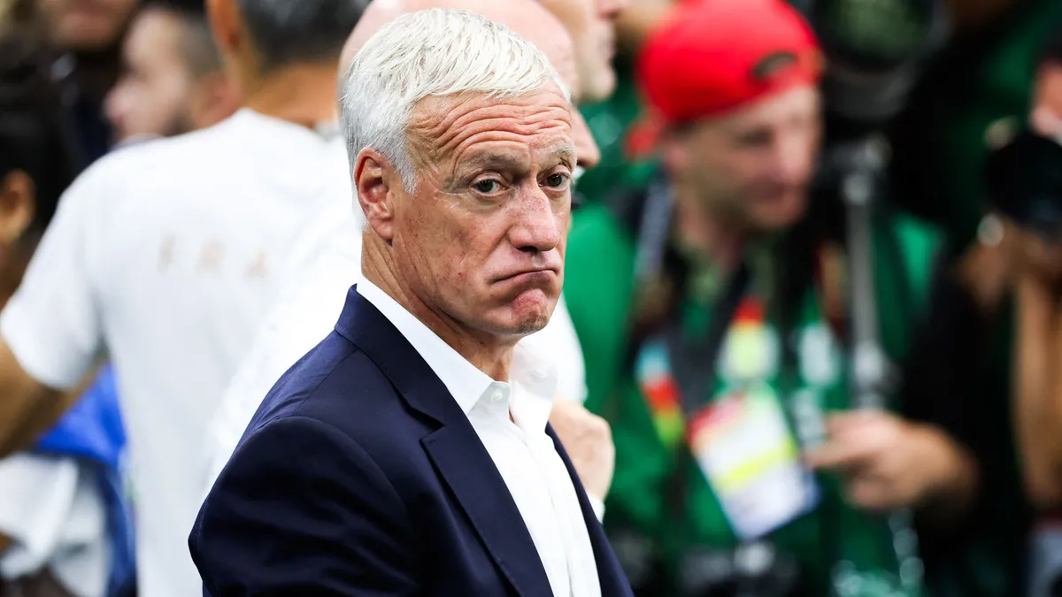 Didier Deschamps arcára volt írva a csalódottság a Franciaország-Spanyolország világbajnoki elődöntő közben