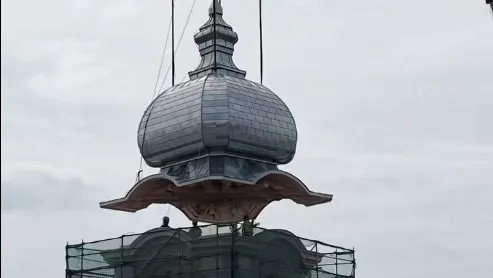 Városháza: visszakerült a felújított óratorony Budapesten