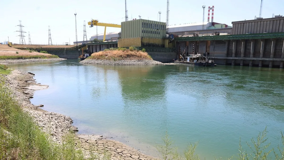 Jelenleg a Duna alacsony vízállása jelenti a legnagyobb gondot: energiakrízis lépett fel, bár Paks utolsó blokkja még kitart