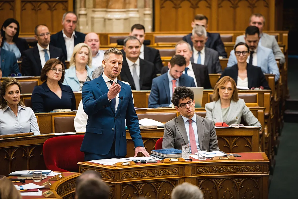 Magyar Péter a parlamentben