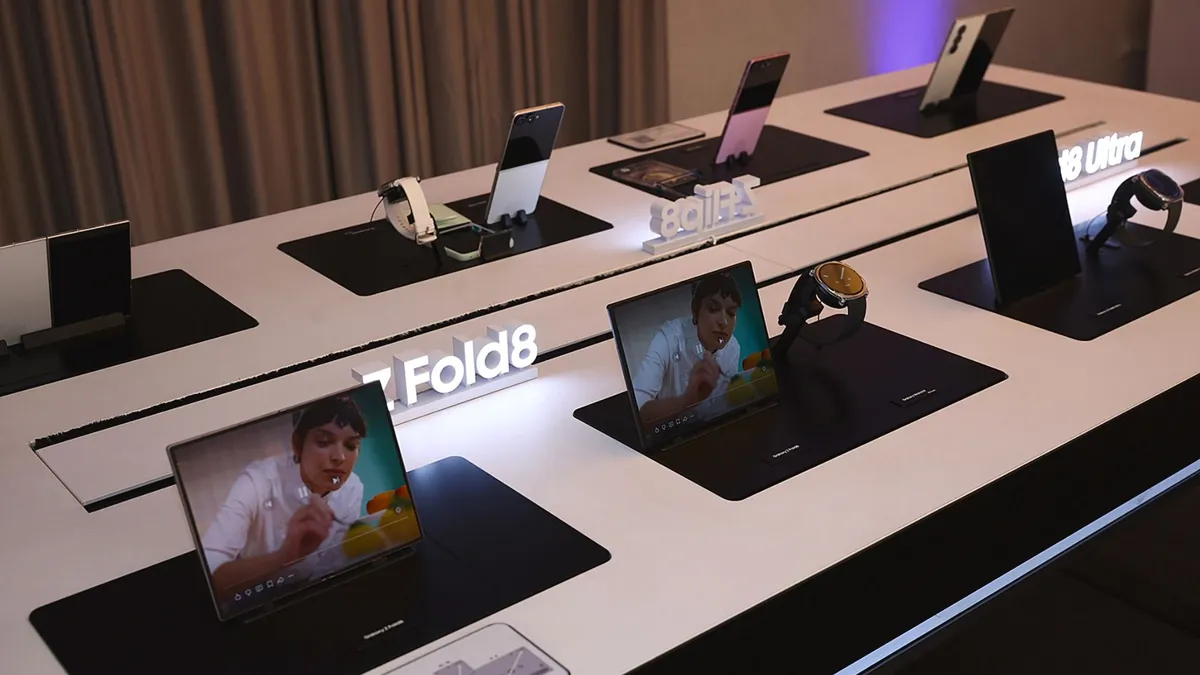 A hajlítható kijelzők mután az öngyógyító üveg lehet a Samsung újabb nagy dobása?