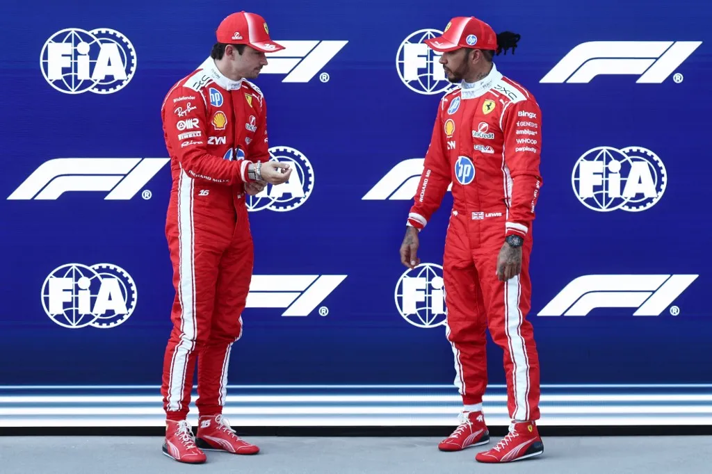 A Ferrari mindkét pilótája, Charles Leclerc és Lewis Hamilton is versenyben van idén a vb-győzelmért