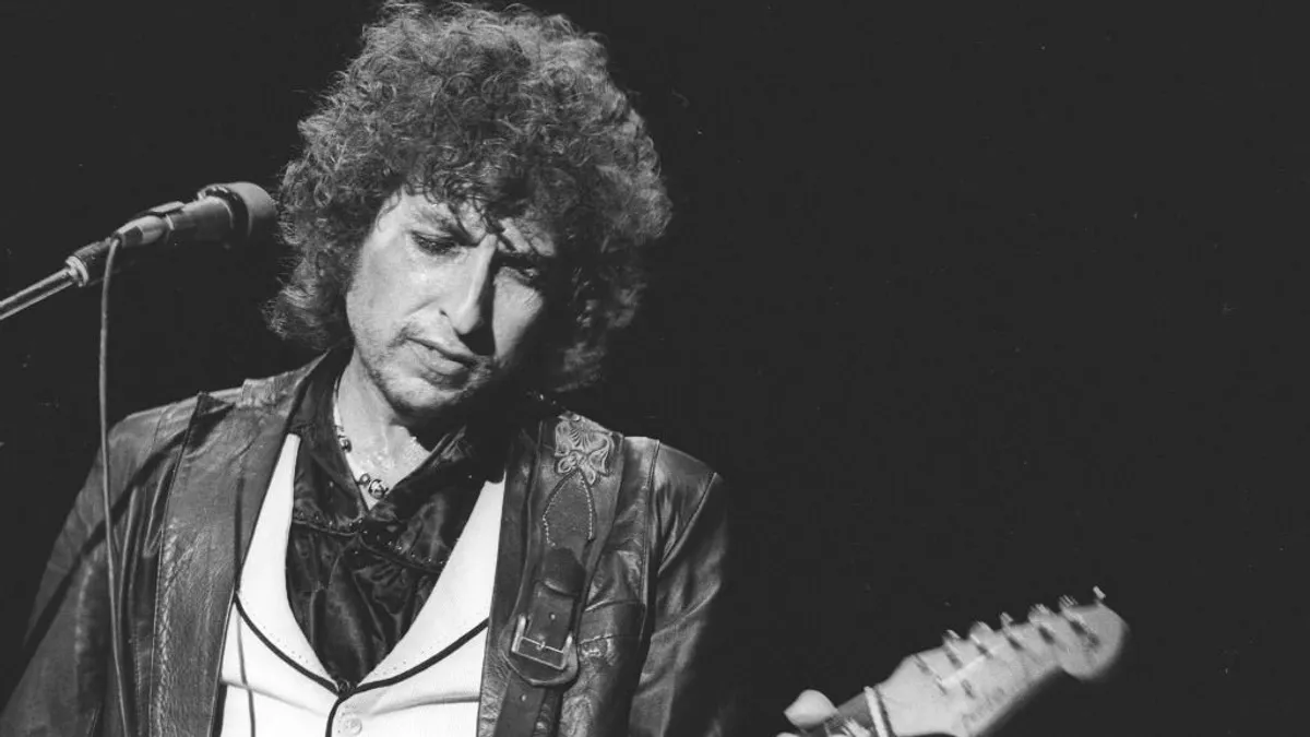 Egy koncert, amely átírta a zenetörténelmet: pontosan 61 éve volt Bob Dylan legendás estje