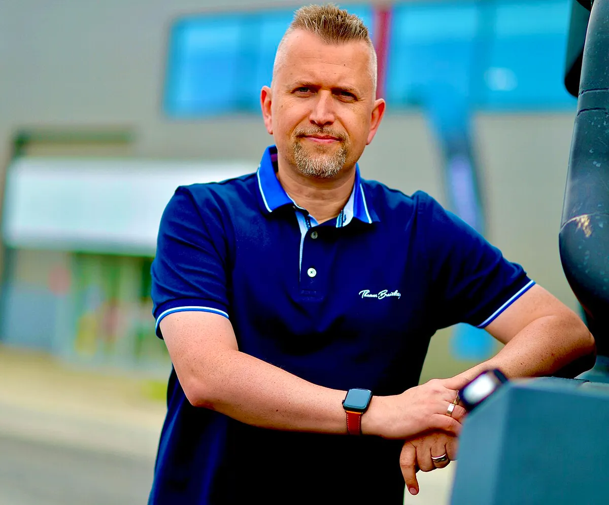 Szeleczky Ádám vette át ideiglenesen a Duna irányítását. A kinevezés a közmédia átalakításának újabb lépése az M1 változásai után.