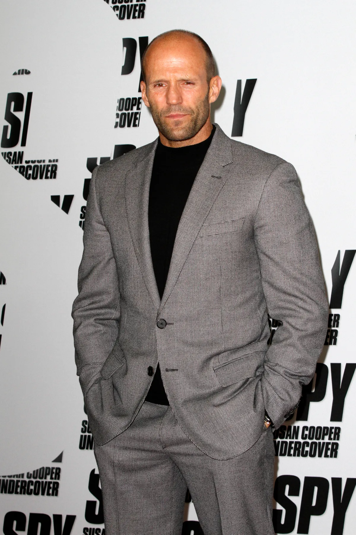 Jason Statham, A kém című film főszerpelője.