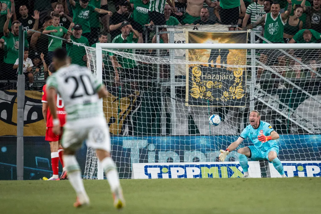 A Twente kapusa nem akart hinni a szemének Lenny Joseph gólja után