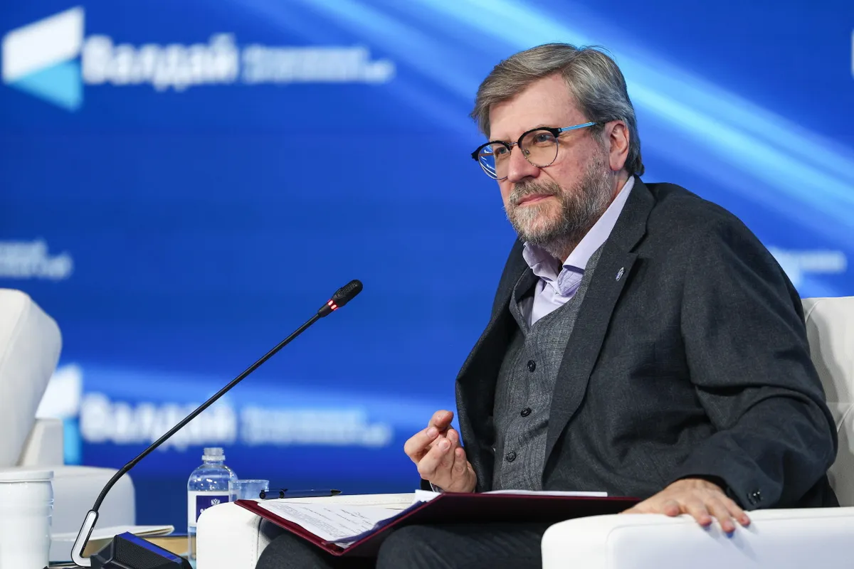 Európa azt hiszi, hogy Oroszország csak blöfföl, de ez veszélyes tévedés – az orosz külpolitikai elit meghatározó alakja az Origónak adott interjút