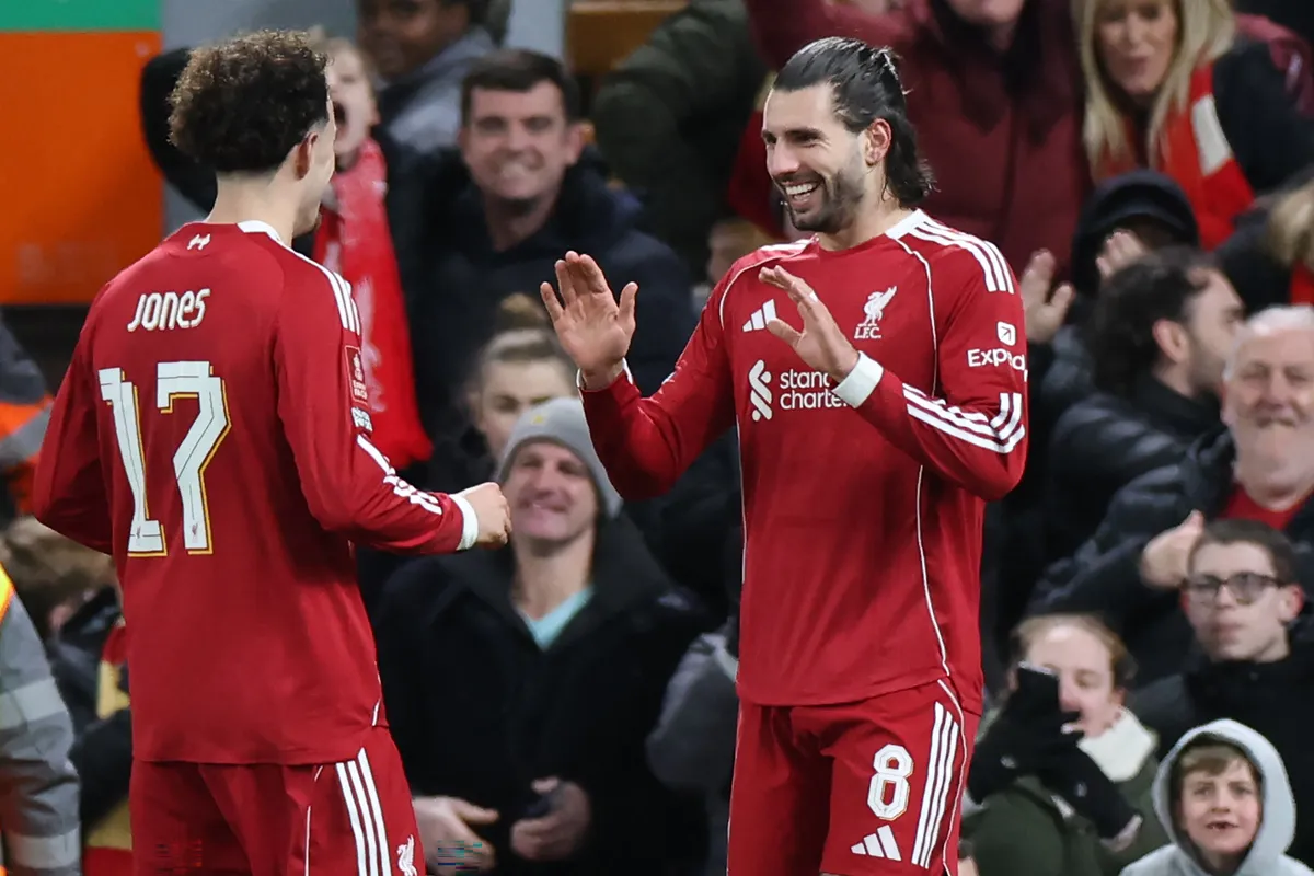 Curtis Jones a Liverpool labdarúgója