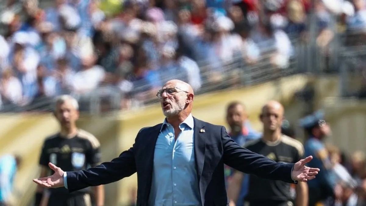 Nem csitul a vb-döntős botrány: dühösen üzent az argentinoknak a spanyolok kapitánya