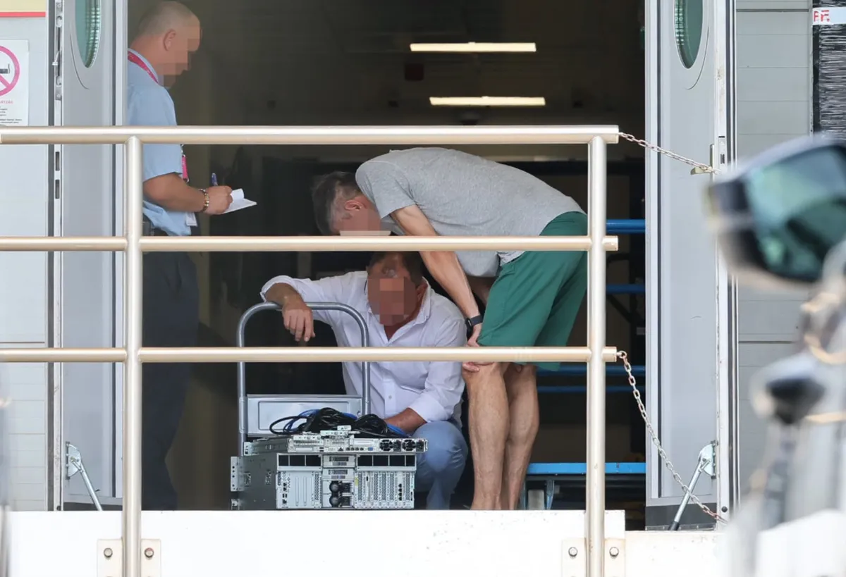 Szerverek lefoglalása a Fidesz székházában