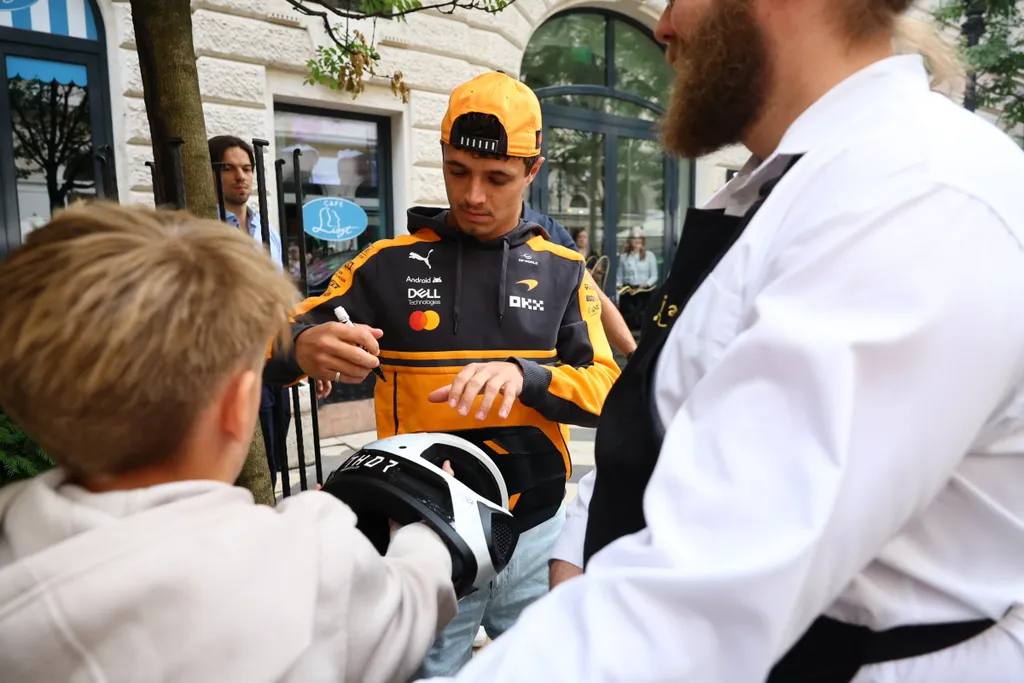 a McLaren párosa, Oscar Piastri és Lando Norris az Aria Hotel Budapestet választotta.
