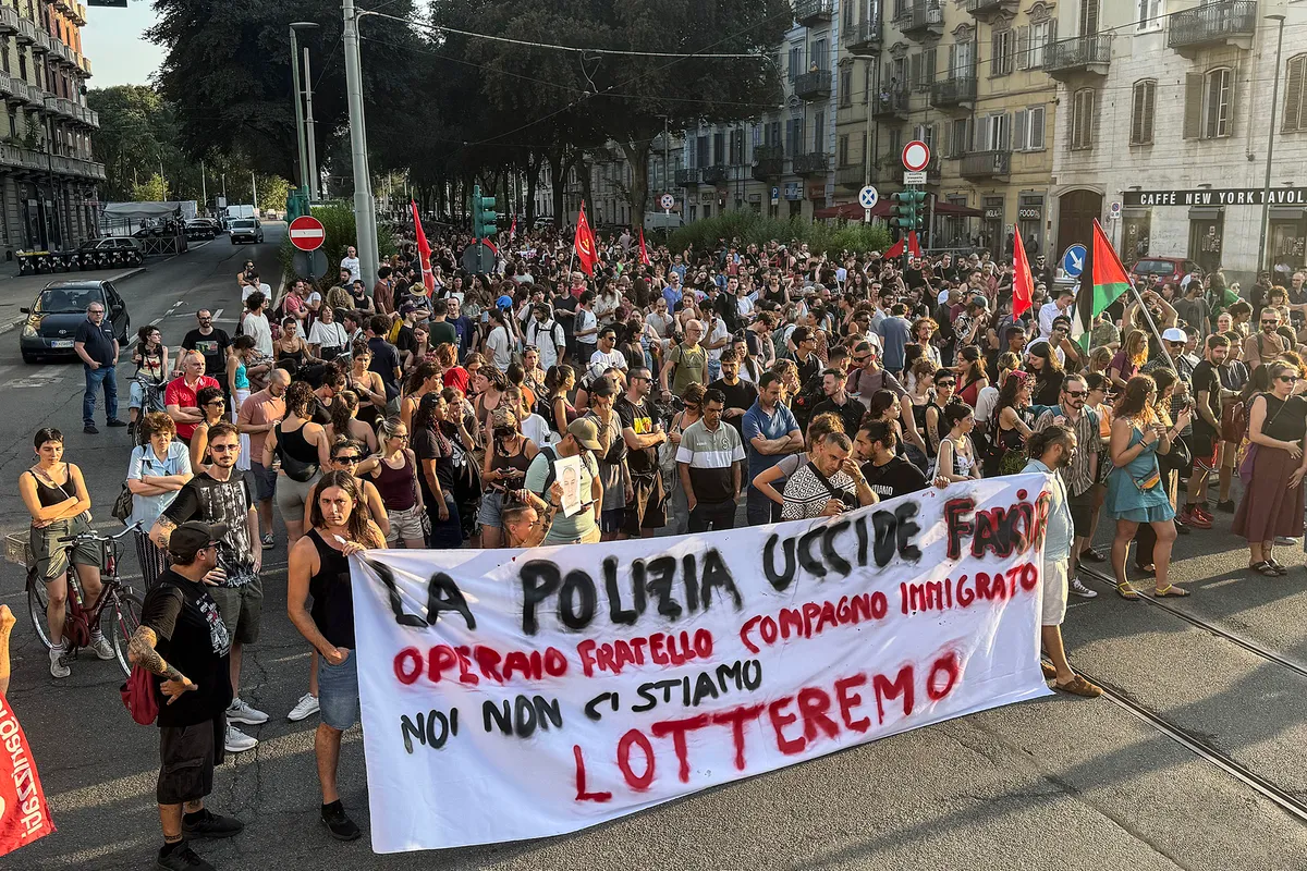 manifestazione a torino per protestare contro la morte di fakir abderrahim dopo un arresto da parte della polizia a Bologna lunedi 20 luglio  2026 ( foto Daniele Solavaggione/LaPresse) .Demonstration in Turin to protest the death of Fakir Abderrahim after his arrest by police in Bologna.. monday 20  july 2026 (photo Daniele Solavaggione/LaPresse) (Credit Image: © Daniele Solavaggione/LaPresse via ZUMA Press)