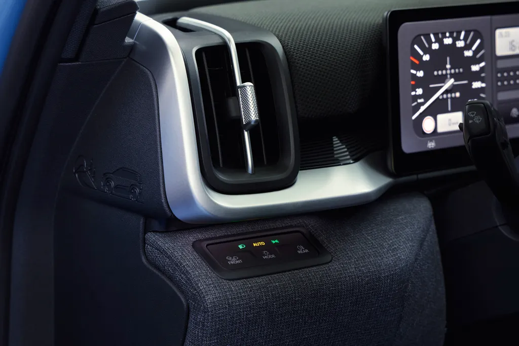 The all-new electric ID. Cross