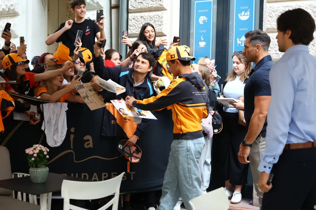 a McLaren párosa, Oscar Piastri és Lando Norris az Aria Hotel Budapestet választotta.