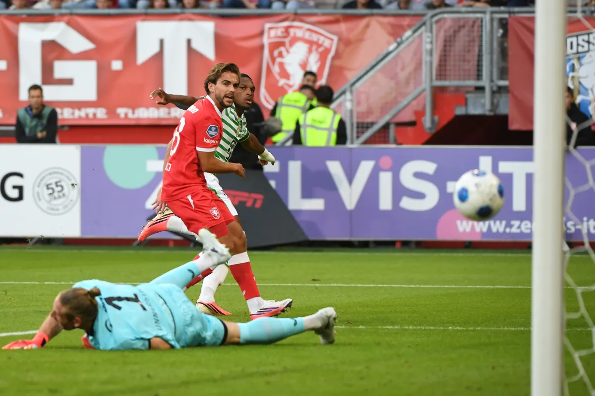 Twente, Fradi, Lenny Joseph