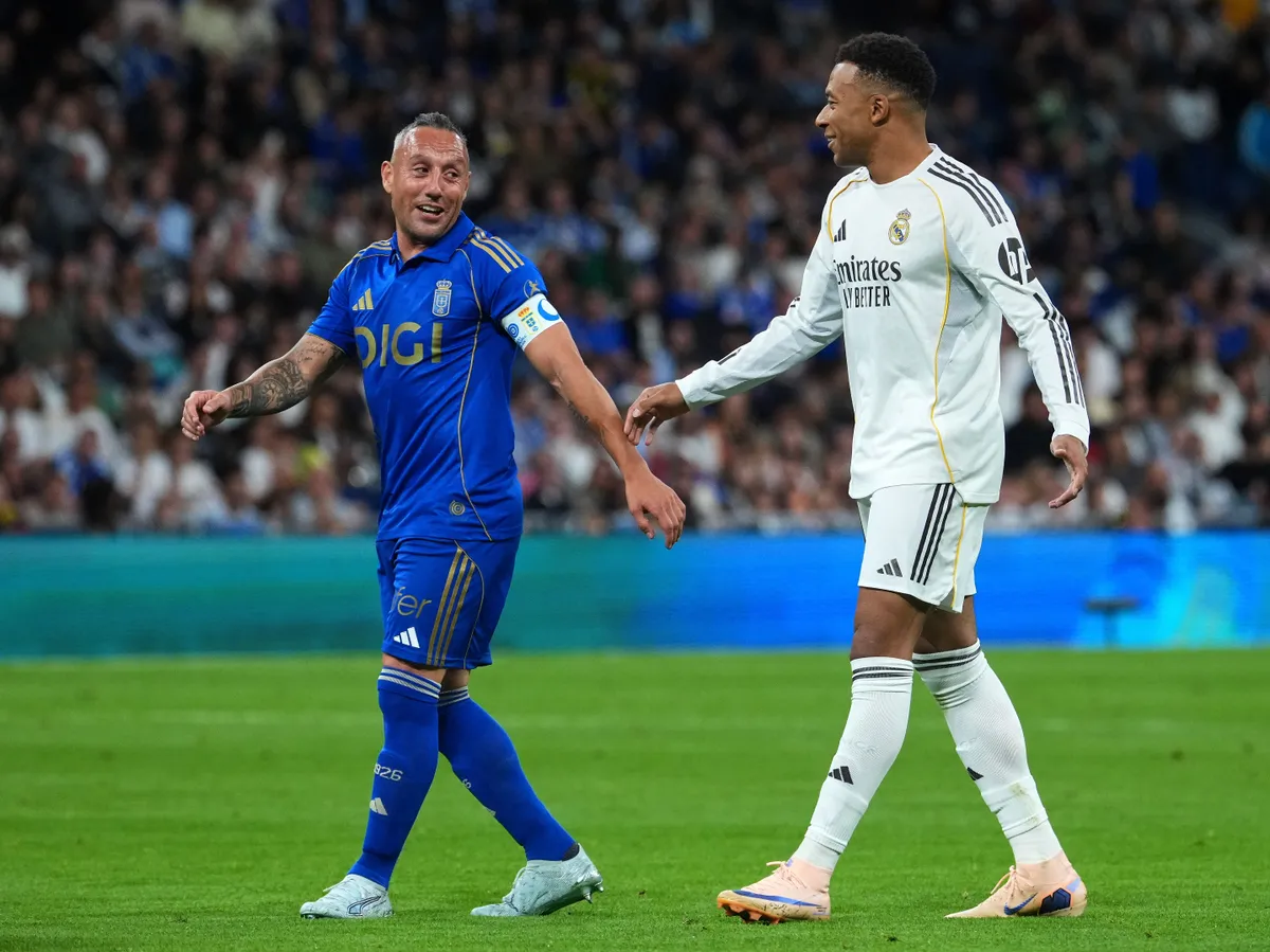 Santi Cazorla bárhol lépett pályára, legendaként fogadták