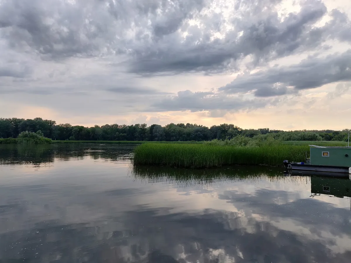 Naplemente a Tisza-tó felett.