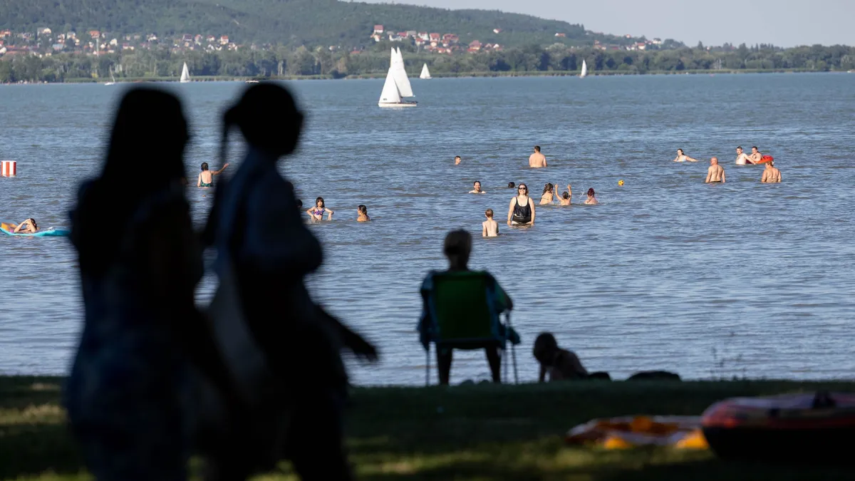 Vihar után tűnt el a Balatonban a családapa