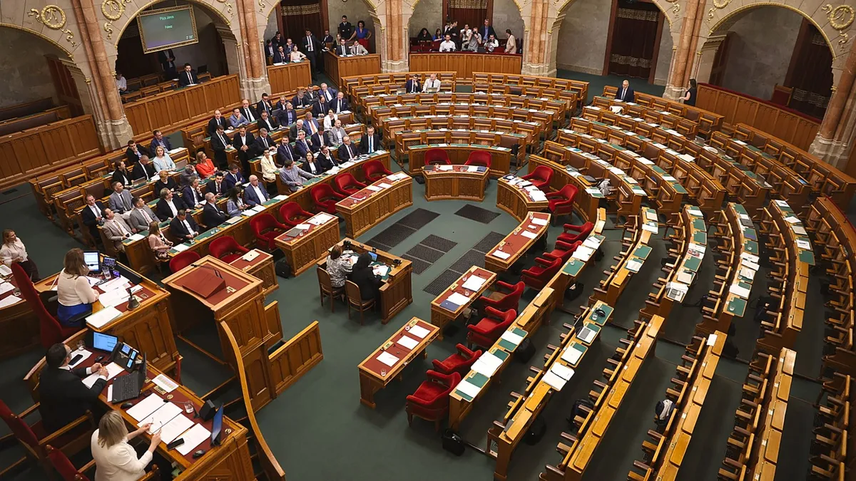 Parlament, az Országgyűlés plenáris ülése, Országgyűlésplenárisülése, 2026.07.14.
