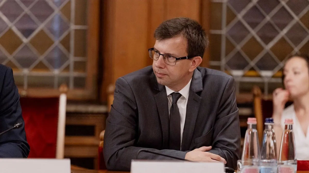 Gulyás Gergely utódja: Bóka Jánosra terelődik a figyelem.